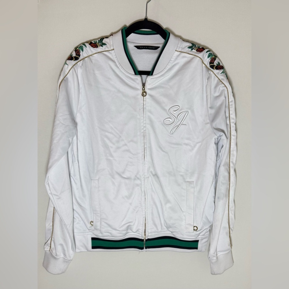 Sean John snake embroidered zip up track jacket • Men’s medium
